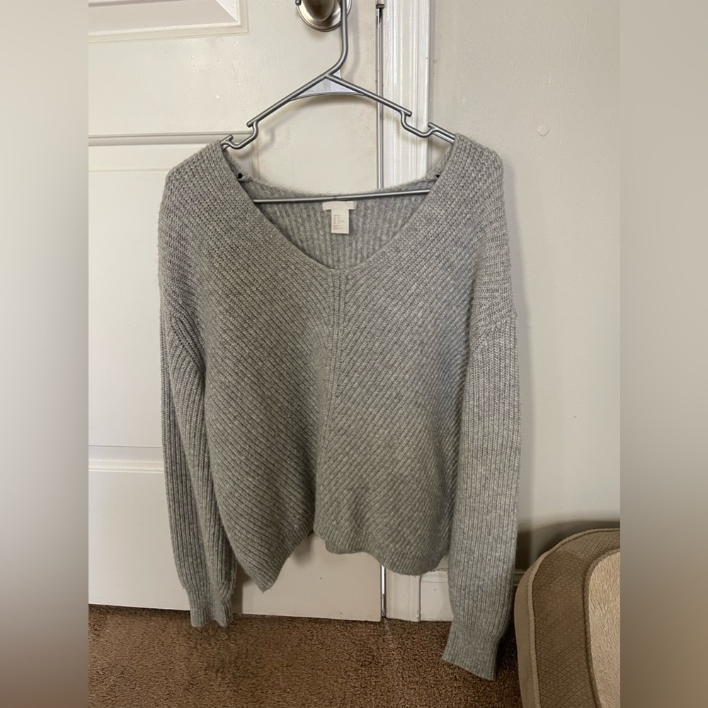 H&M sweater